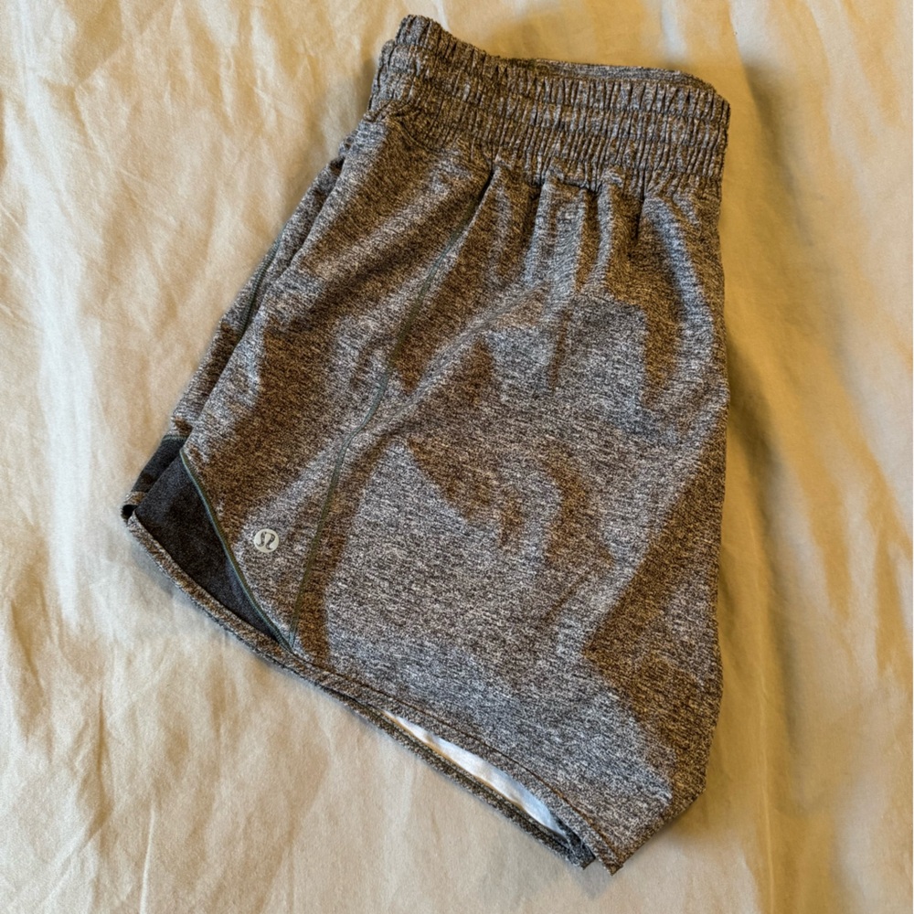 Lululemon Hotty Hot shorts
